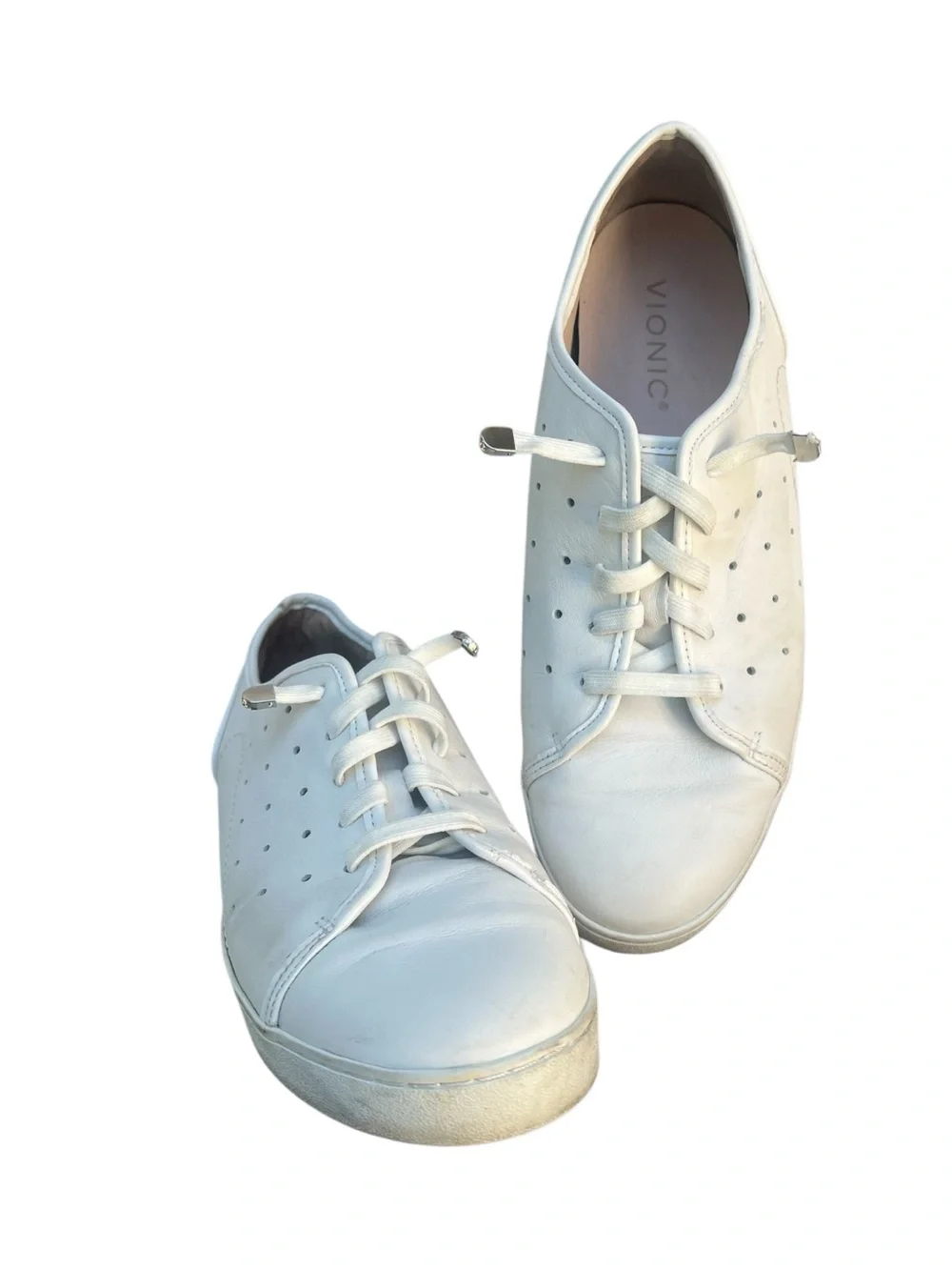 Vionic Keke White perforated Leather design sneakers. SZ.8.5
